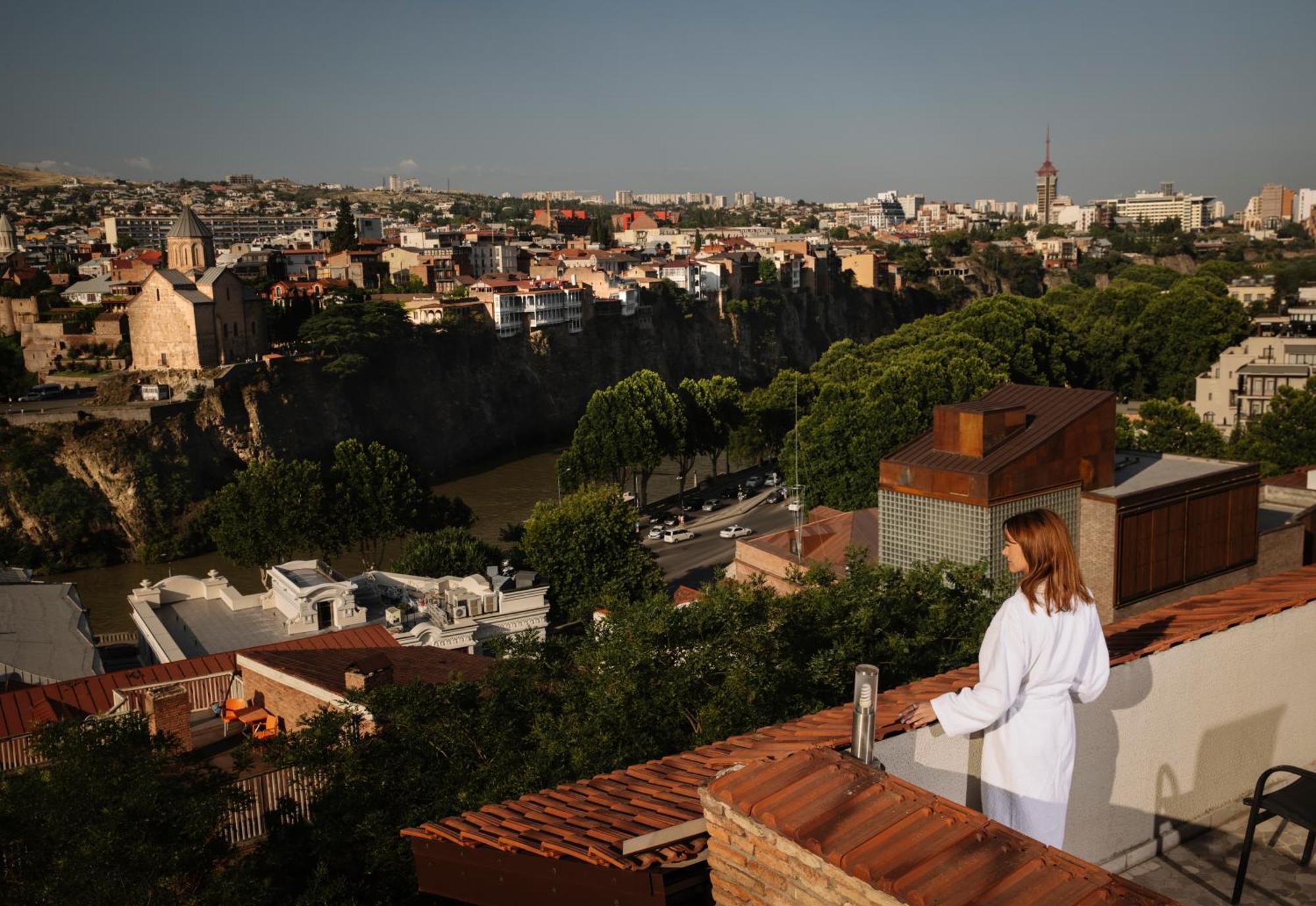 Hotel Citadel Narikala 4*