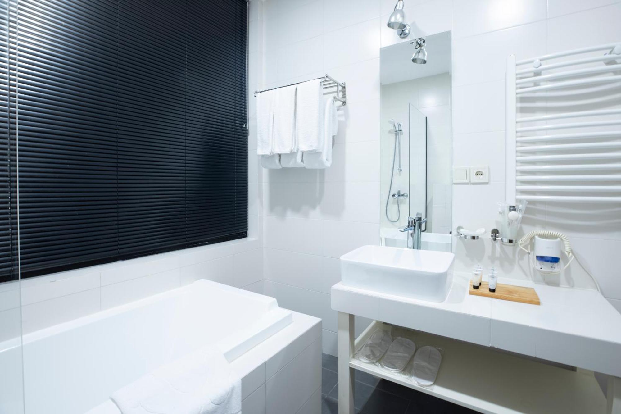 Hotel Citadel Narikala 4*